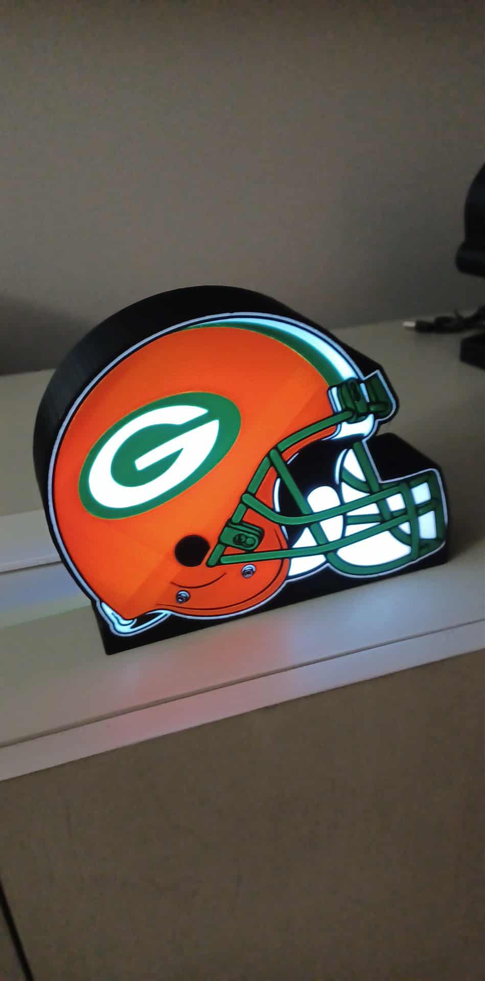 Packers Helmet LED light box – custom 3D printed – Lit Layer Creations